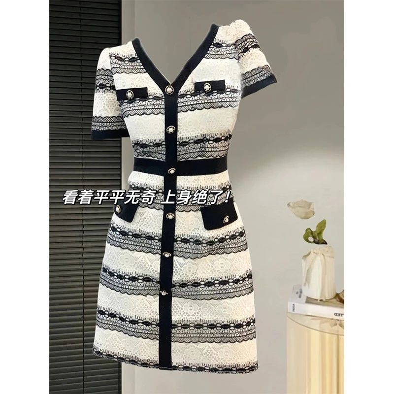 2025夏季新款小香风连衣裙女法式轻奢气质减龄显瘦条纹a字短