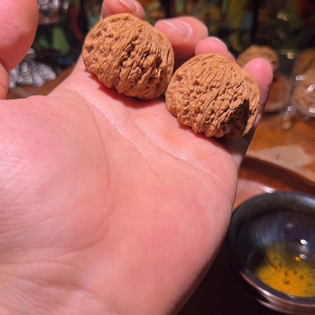 吊坠文玩核桃40全品承德密纹（红宝石），矮桩凹底大漆底