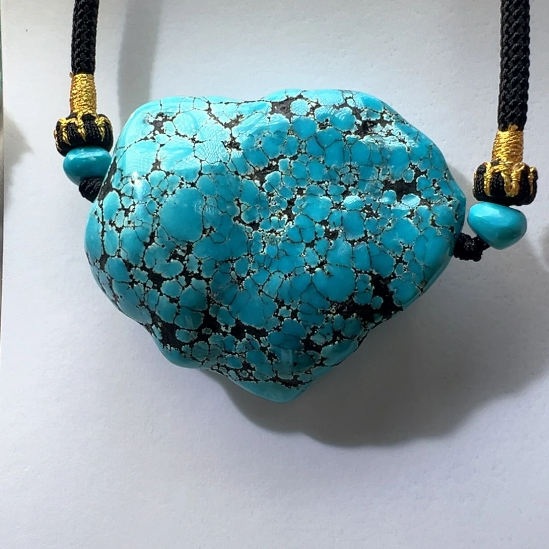 绿松石未镶嵌挂件