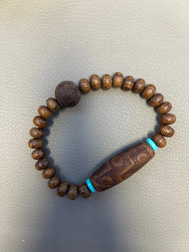 增香沉香木B28逸香文玩越南手串