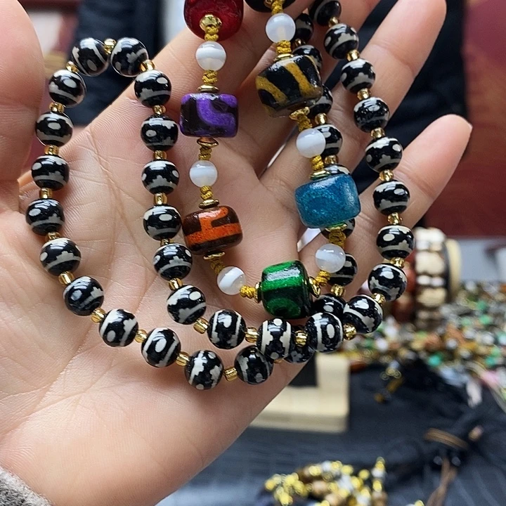 玛瑙/玉髓合金颈饰