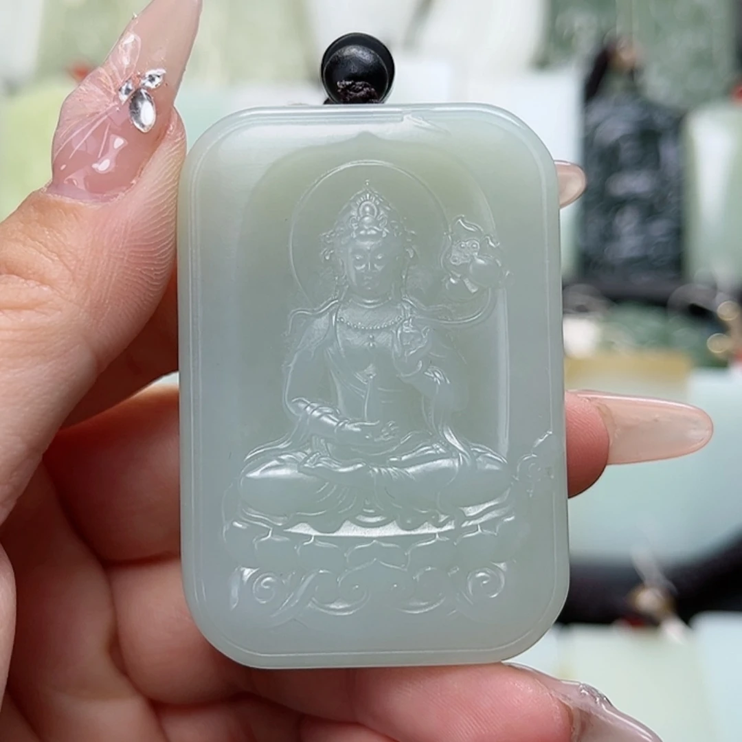 【闪购商品】颈饰未镶嵌和田玉