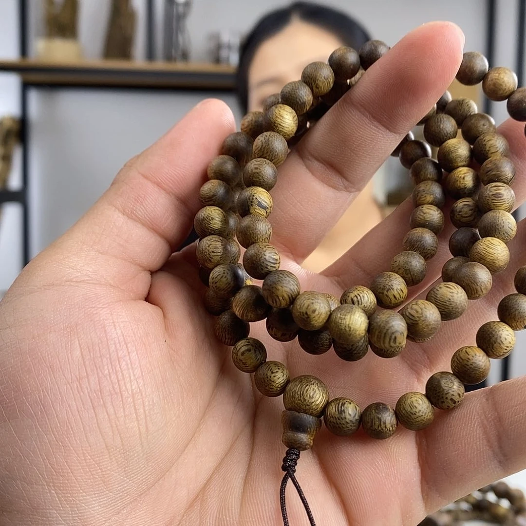 1***1手串沉香奇楠沉香圆珠0.7多圈18.2克