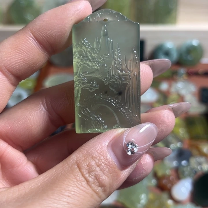 蛇纹石玉合金颈饰