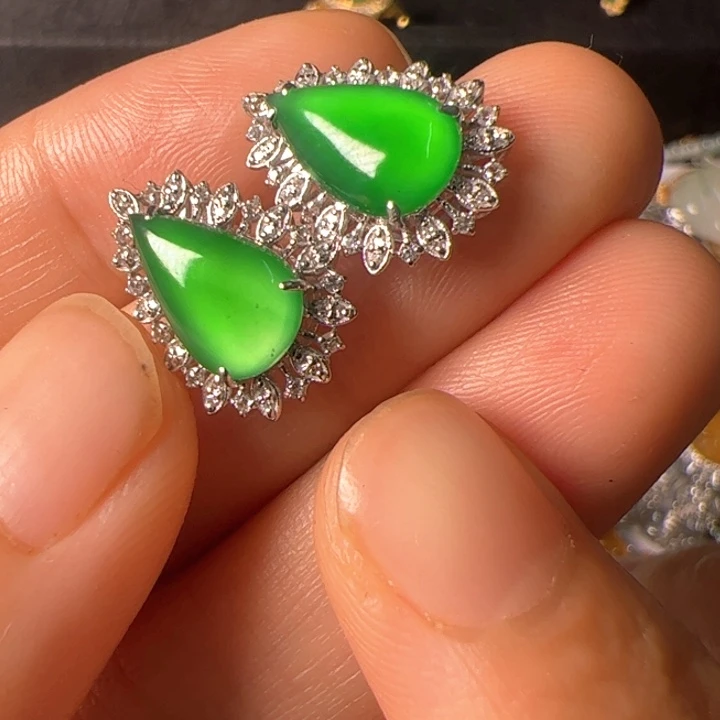 翡翠18K金镶嵌耳饰翡翠吊坠项链