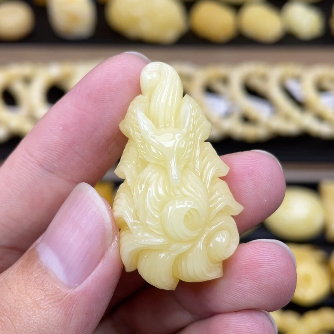 未镶嵌琥珀裸石琥珀蜜蜡