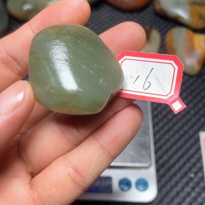 未镶嵌和田玉挂件16