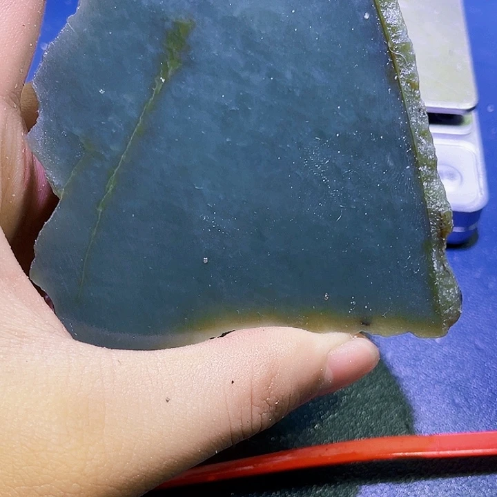 未镶嵌和田玉（糖玉）珠宝半成品