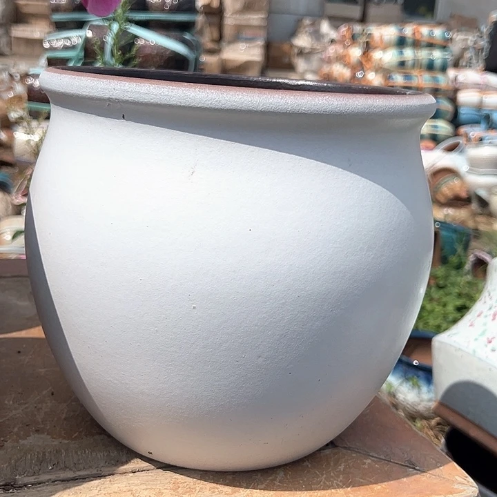 紫泥花盆口25高25。。。。。。。。。。。