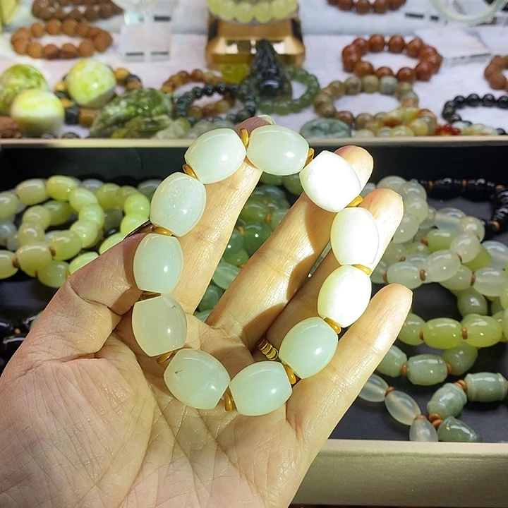 未镶嵌蛇纹石玉手镯蛋*