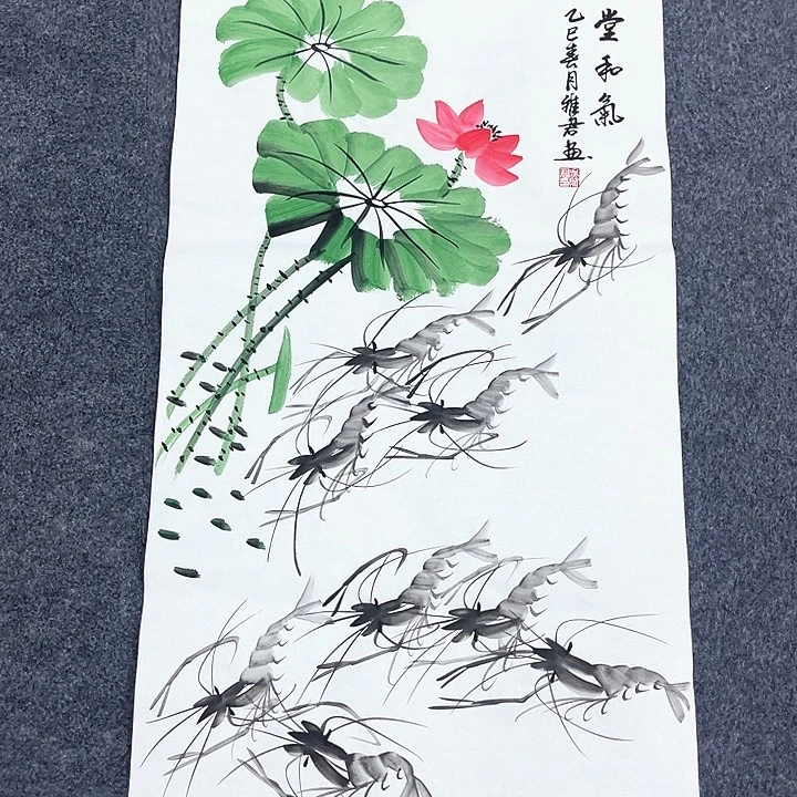 她家都是手绘作品