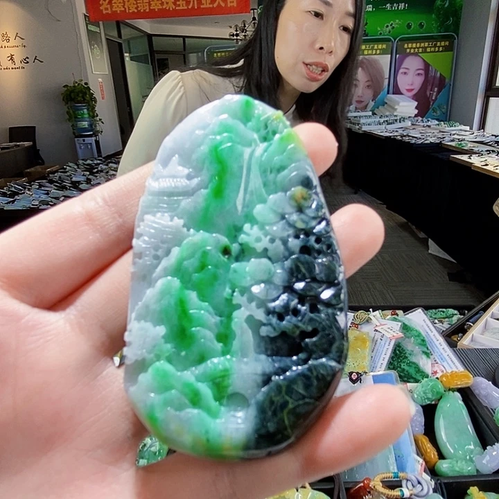 颈饰未镶嵌翡翠翡翠