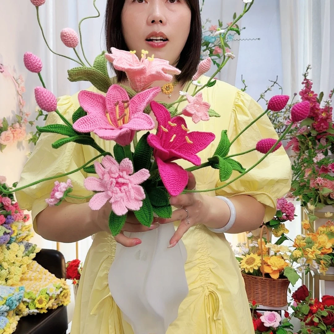莱赛尔纤维棉手工钩织花束
