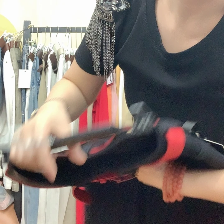 58739.29.122黑色牛仔小脚