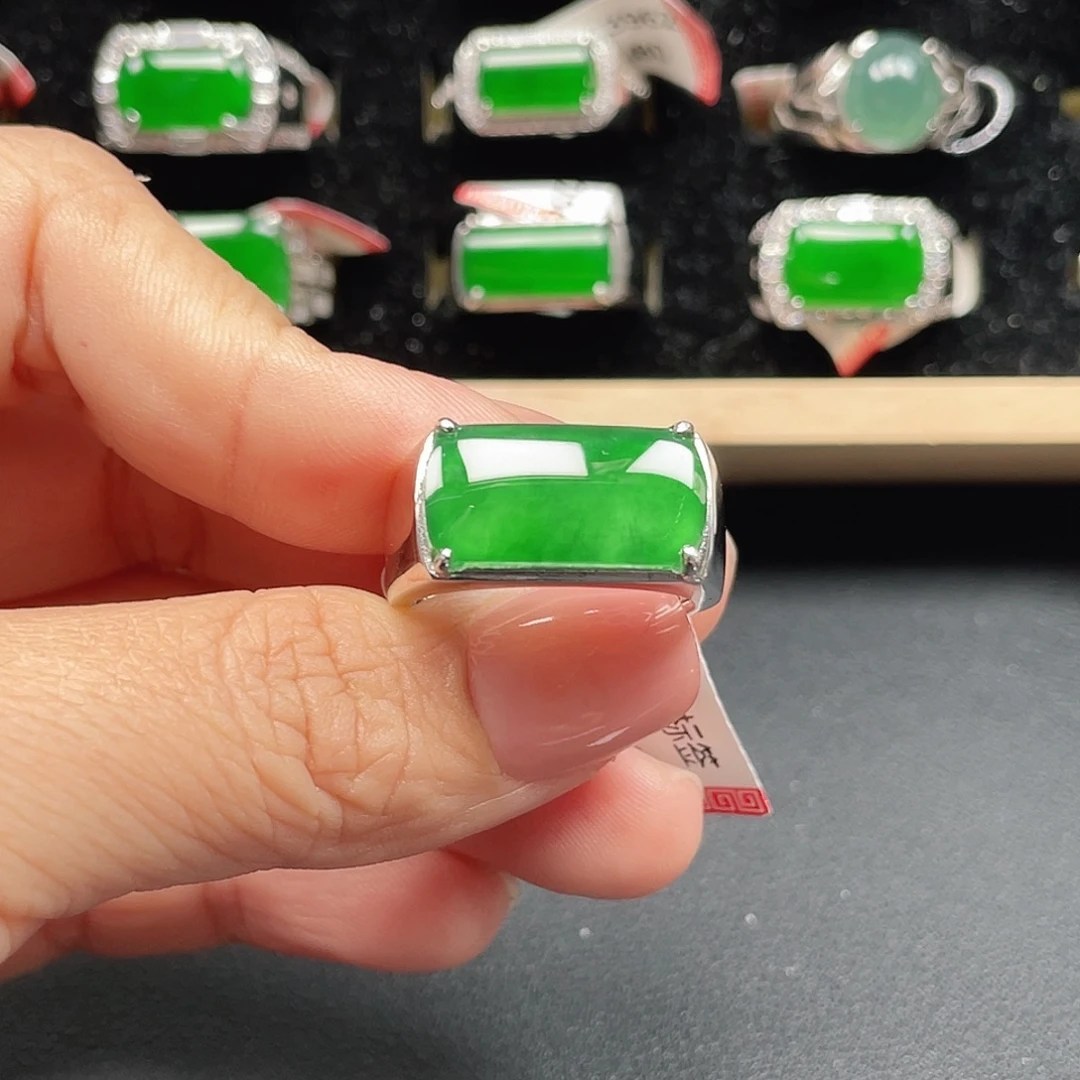 好***说翡翠银S925镶嵌戒指编号4105没运费险