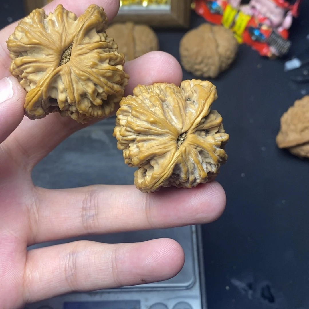 吊坠文玩核桃虎头