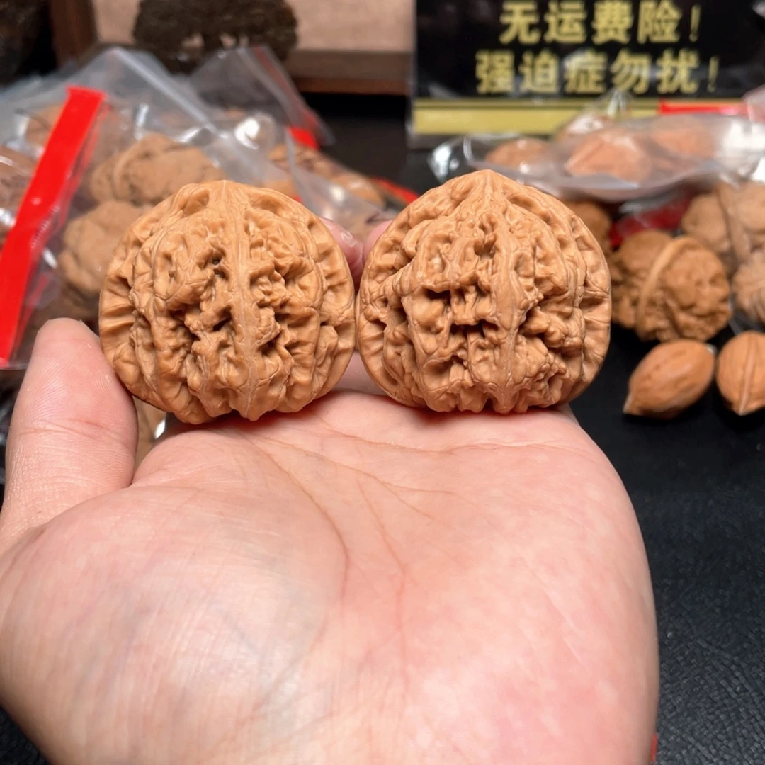 我***亮吊坠文玩核桃文玩核桃吊坠麻核桃100