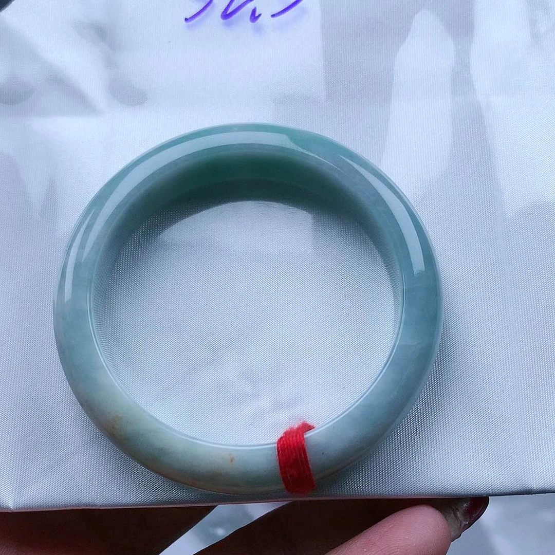 翡翠手镯未镶嵌天然缅甸翡翠手镯
