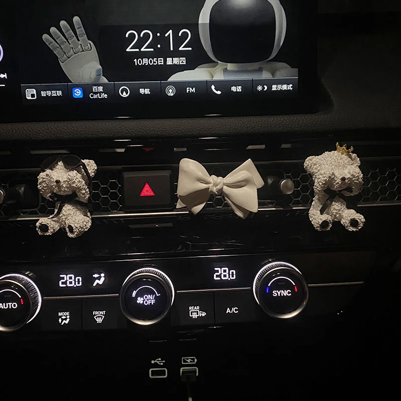 【好礼】小熊蝴蝶结香薰汽车空调出风口装饰可爱卡通车载内摆件高挡