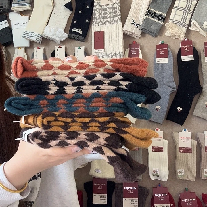 绵羊毛五双装离型隔款式羊毛袜