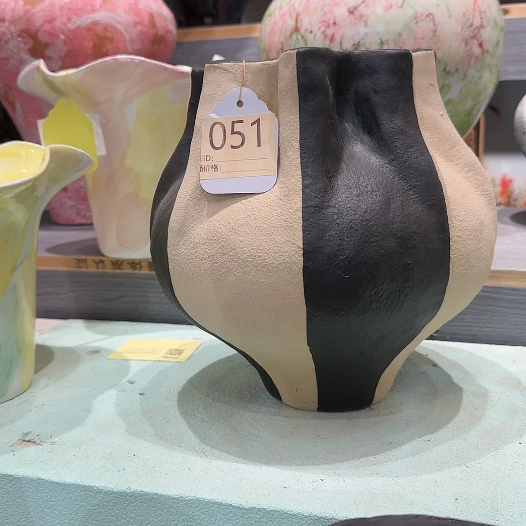 景德镇陶瓷艺术品p****y