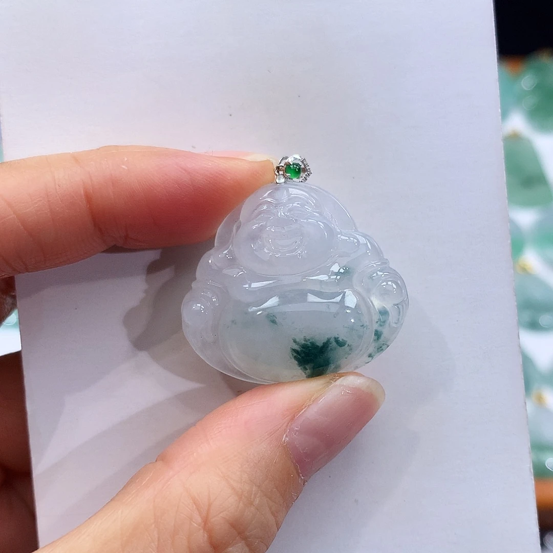 翡翠18K金镶嵌颈饰翡翠吊坠