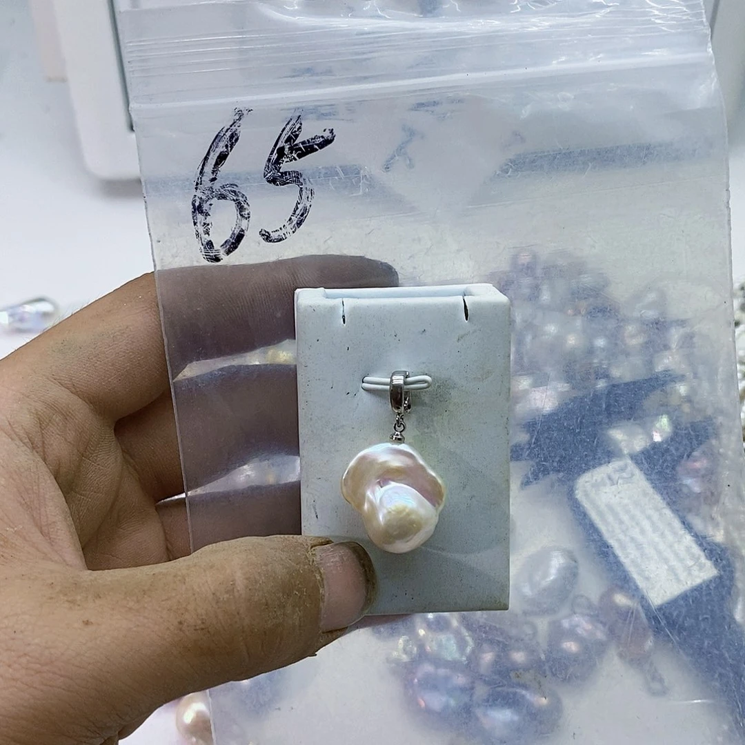 淡水珍珠合金颈饰