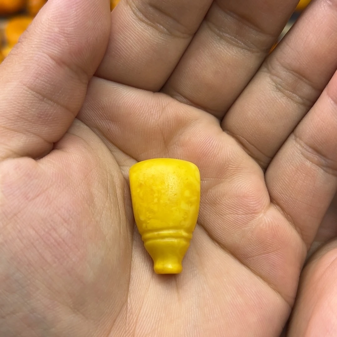 未镶嵌吊坠(不含链)蜜蜡