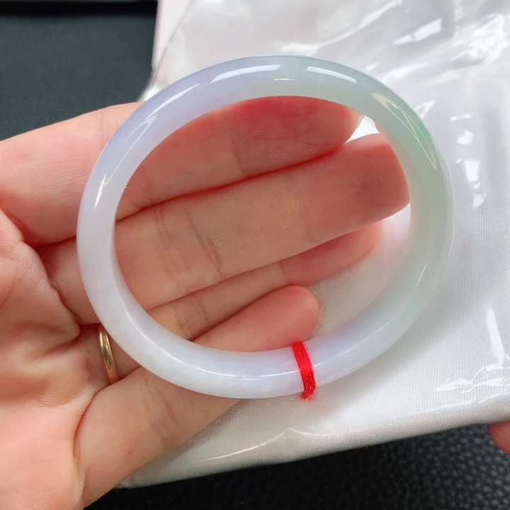 翡翠手镯未镶嵌52.8贵妃