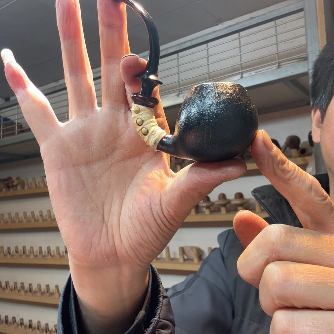 M****i焦耀烟斗一竹节