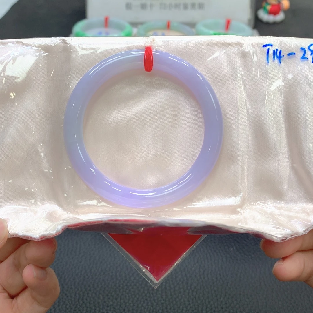 翡翠未镶嵌手镯1号