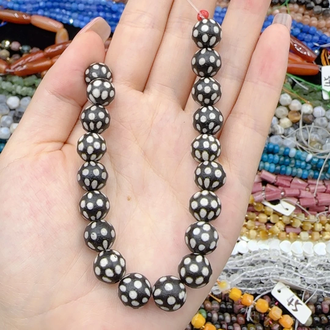 玛瑙/玉髓未镶嵌珠宝半成品老料玛瑙满天星19颗卡十