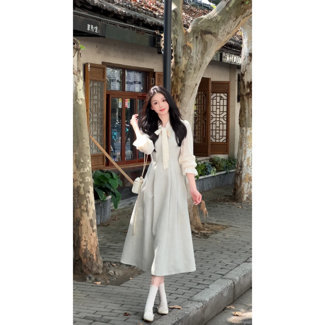 鹿向南【风铃纸鸢】假两件连衣裙2025年秋季新款显瘦收腰裙L52971