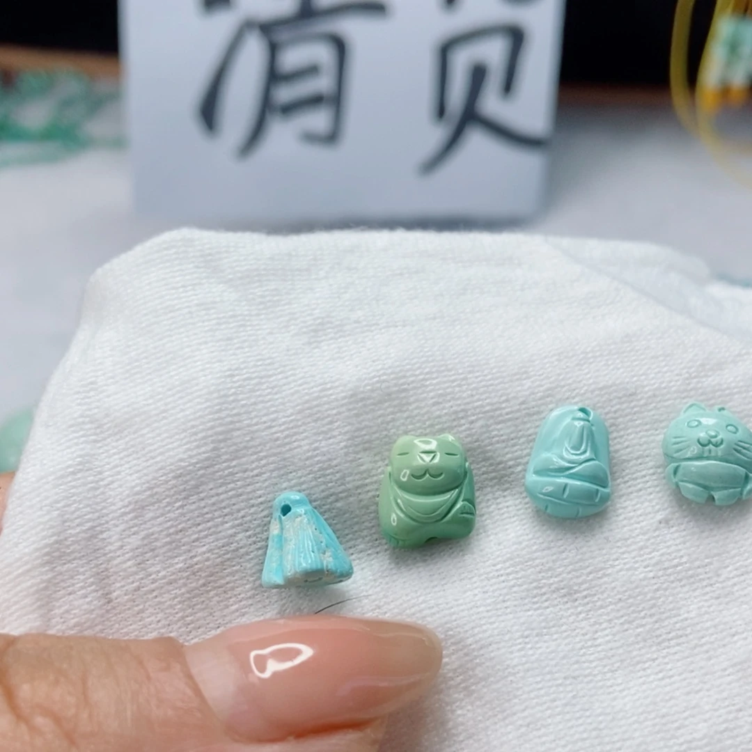 南红玛瑙未镶嵌珠宝奇石