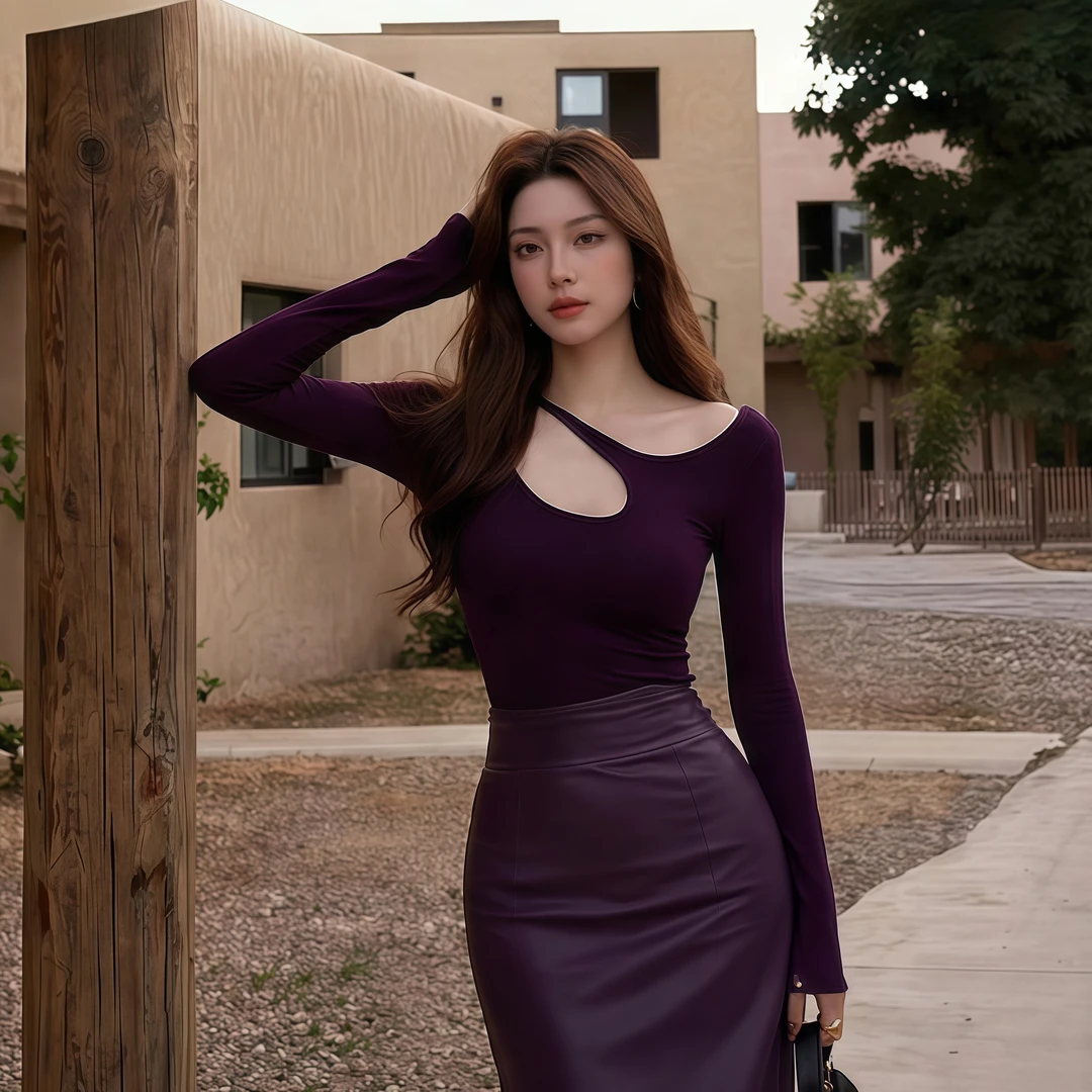 时尚辣妹设计感小众镂空露锁骨T恤女秋季新款紧身内搭打底衫上衣