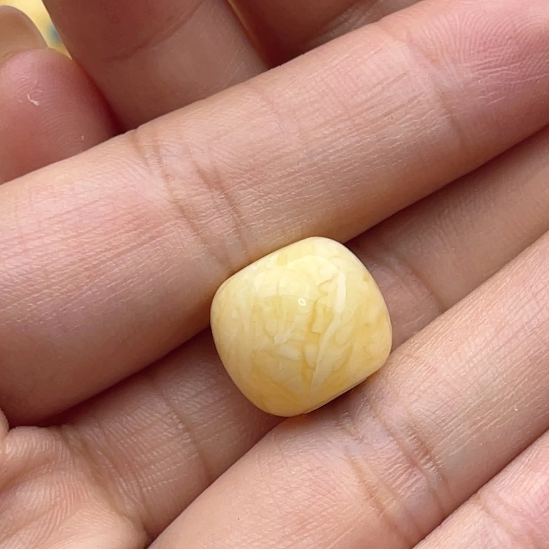 未镶嵌琥珀裸石A*蜜蜡老型梦