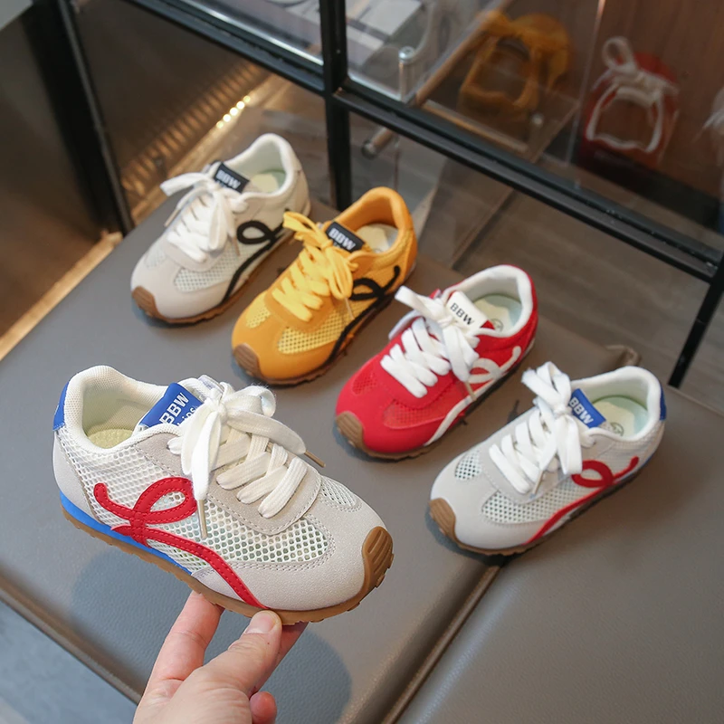 W892男女童款复古拼色阿甘鞋2025春季新款网面运动休闲透气德训鞋