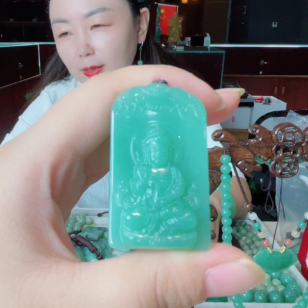 密玉（石英质玉）未镶嵌颈饰