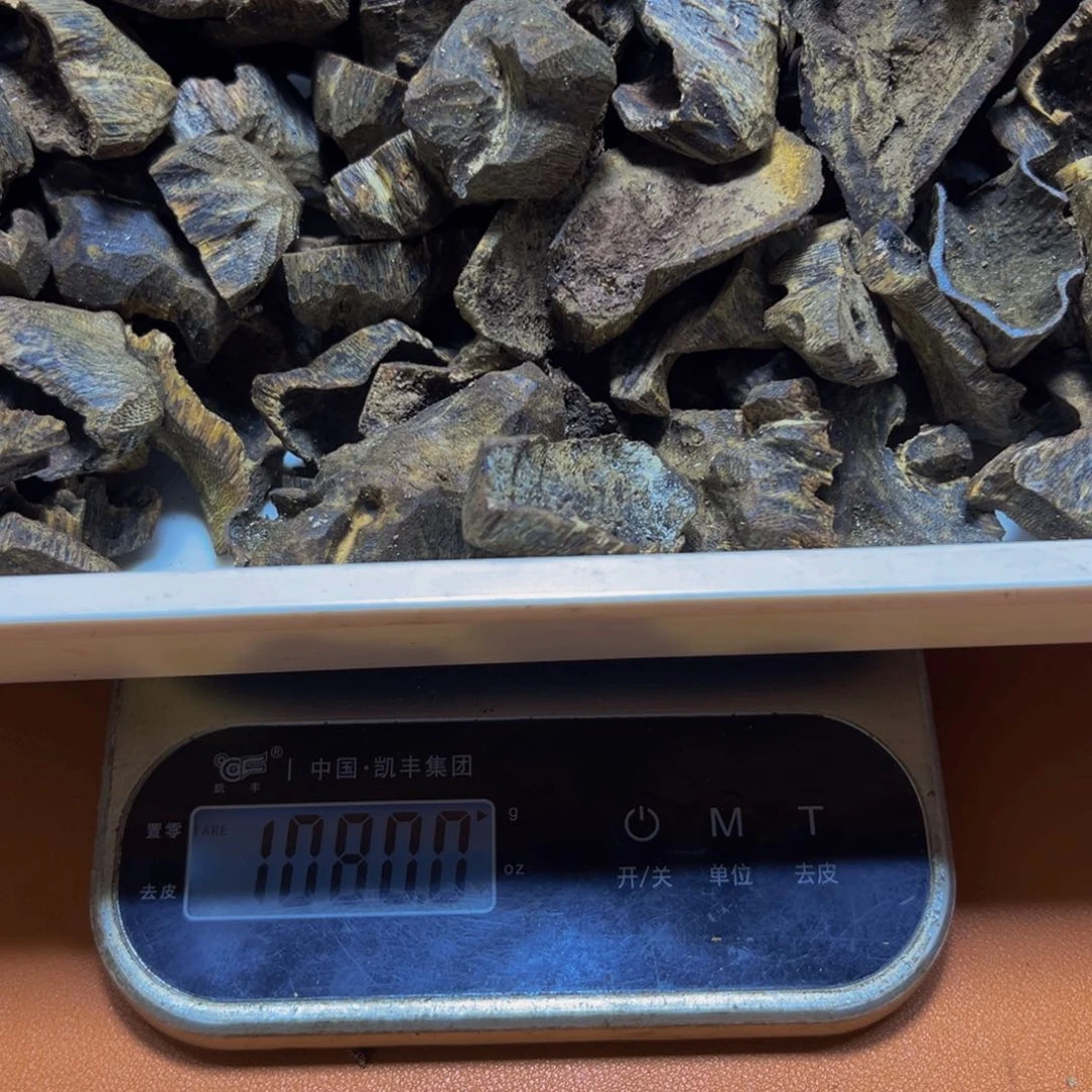 手把件沉香一*堂包头料1080g