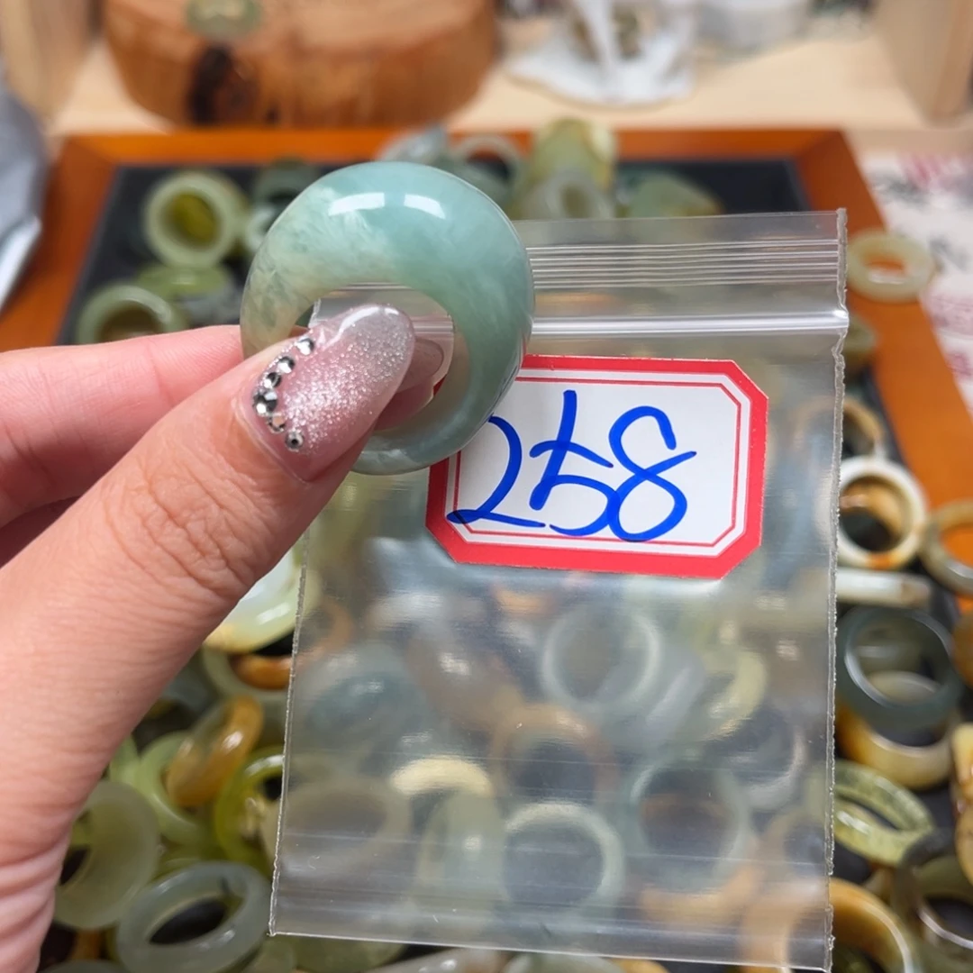 沐***店蛇纹石玉未镶嵌珠宝奇石