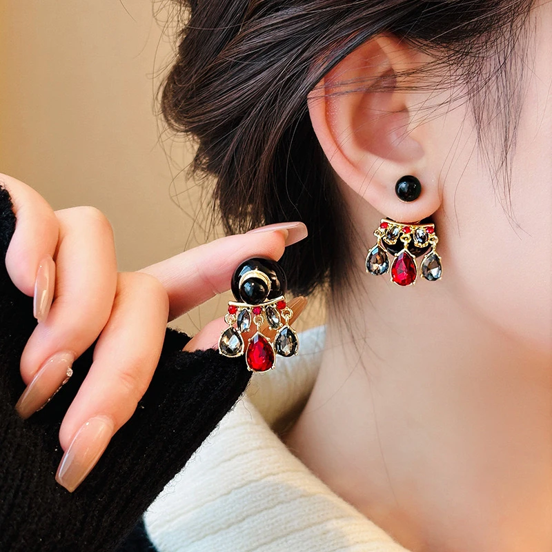 合金莫桑石耳饰 925银针耳环红黑圆球流苏国风复古耳环