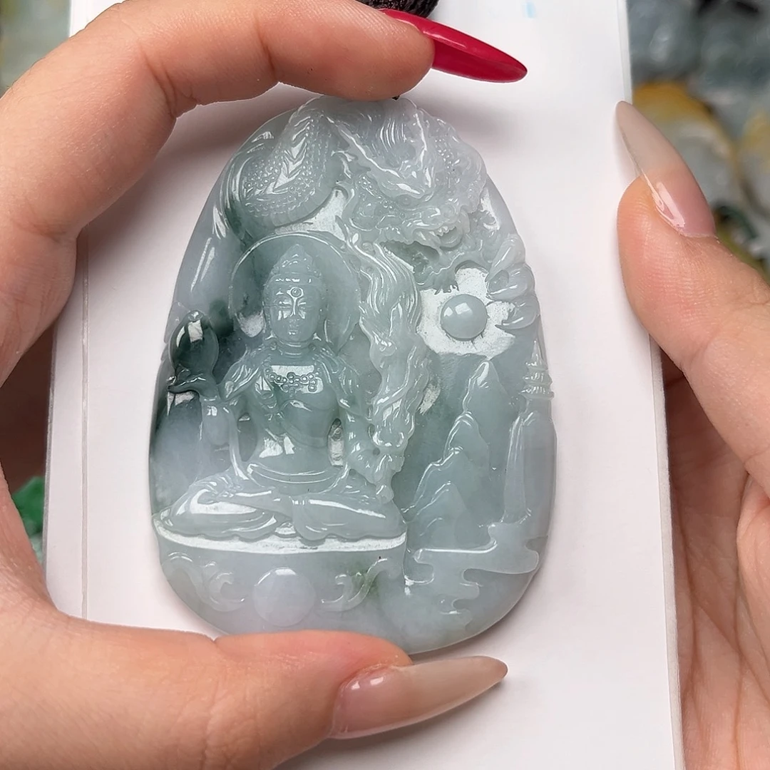重***✪翡翠未镶嵌颈饰翡翠