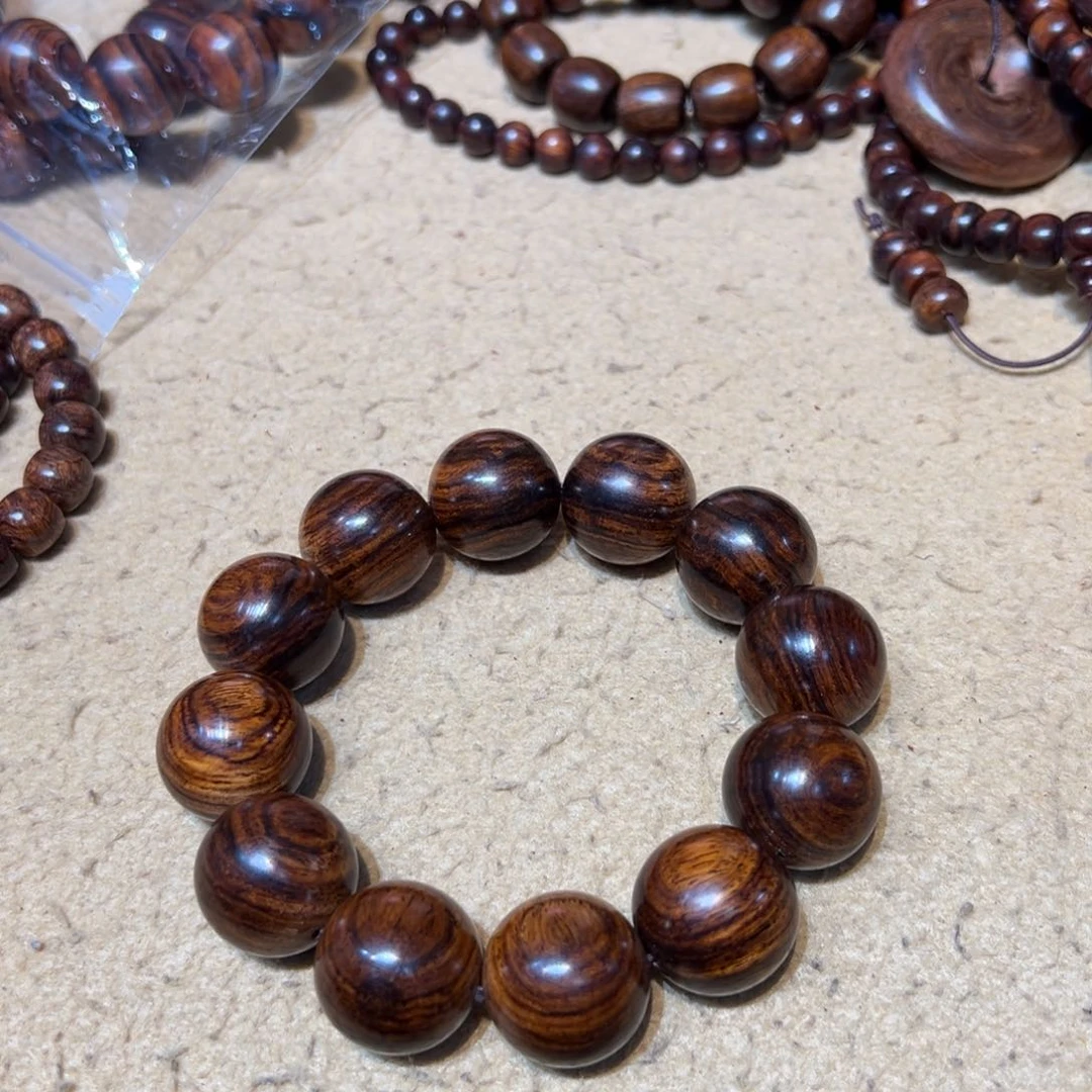 黄花梨/降香黄檀手串/手链越黄2.0沉水大黑线