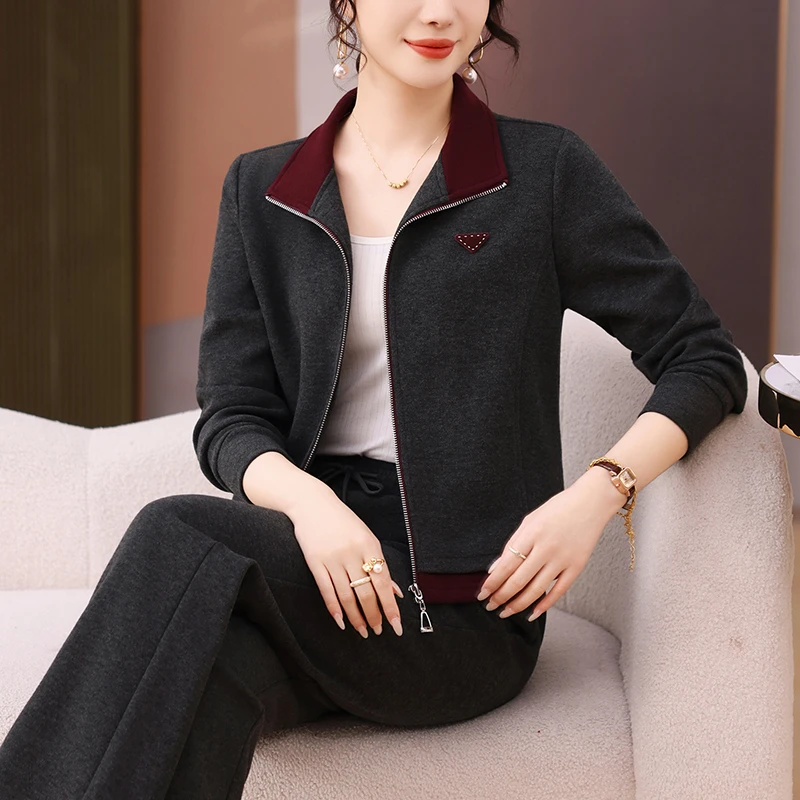 中年妈妈秋装运动服套装女2025新款中老年洋气立领外套休闲两件套