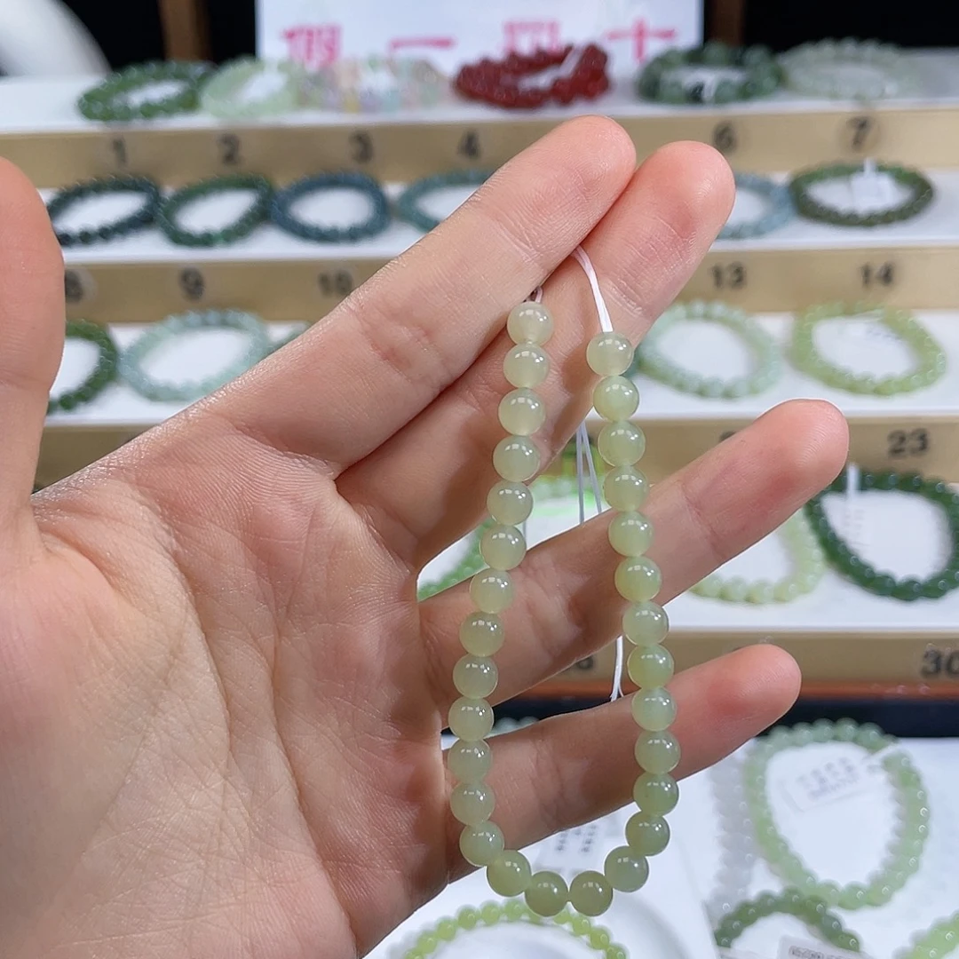 沪***文和田玉未镶嵌手链