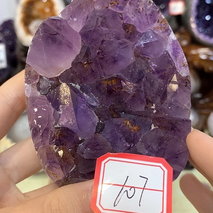 未镶嵌水晶大型摆件（非配饰）