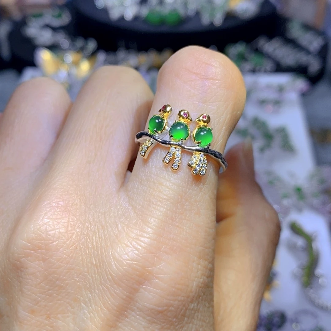 翡翠颈饰银S925镶嵌天然翡翠