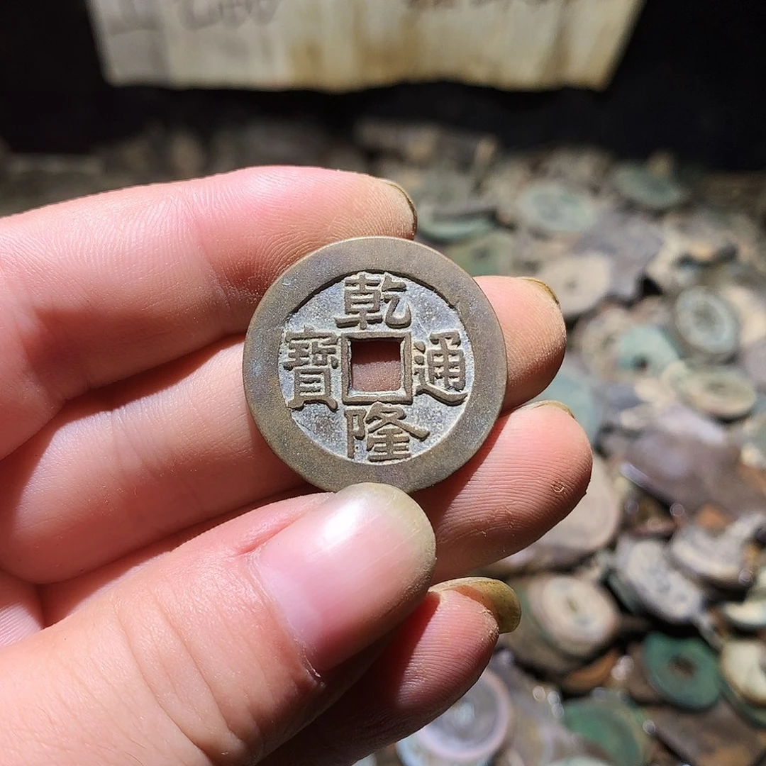 唐***室小杨小杨工艺品手机挂件