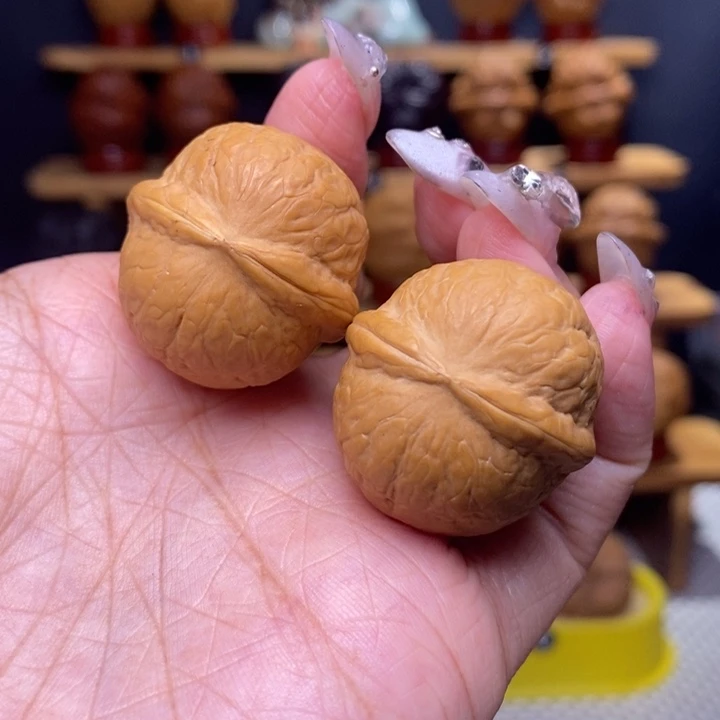 文玩核桃把件晶玉21号