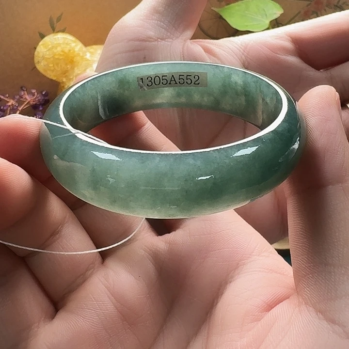 未镶嵌手镯翡翠翡翠手镯